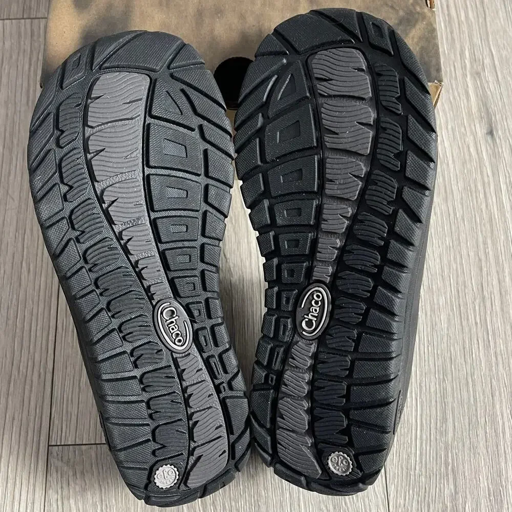 Chaco new box